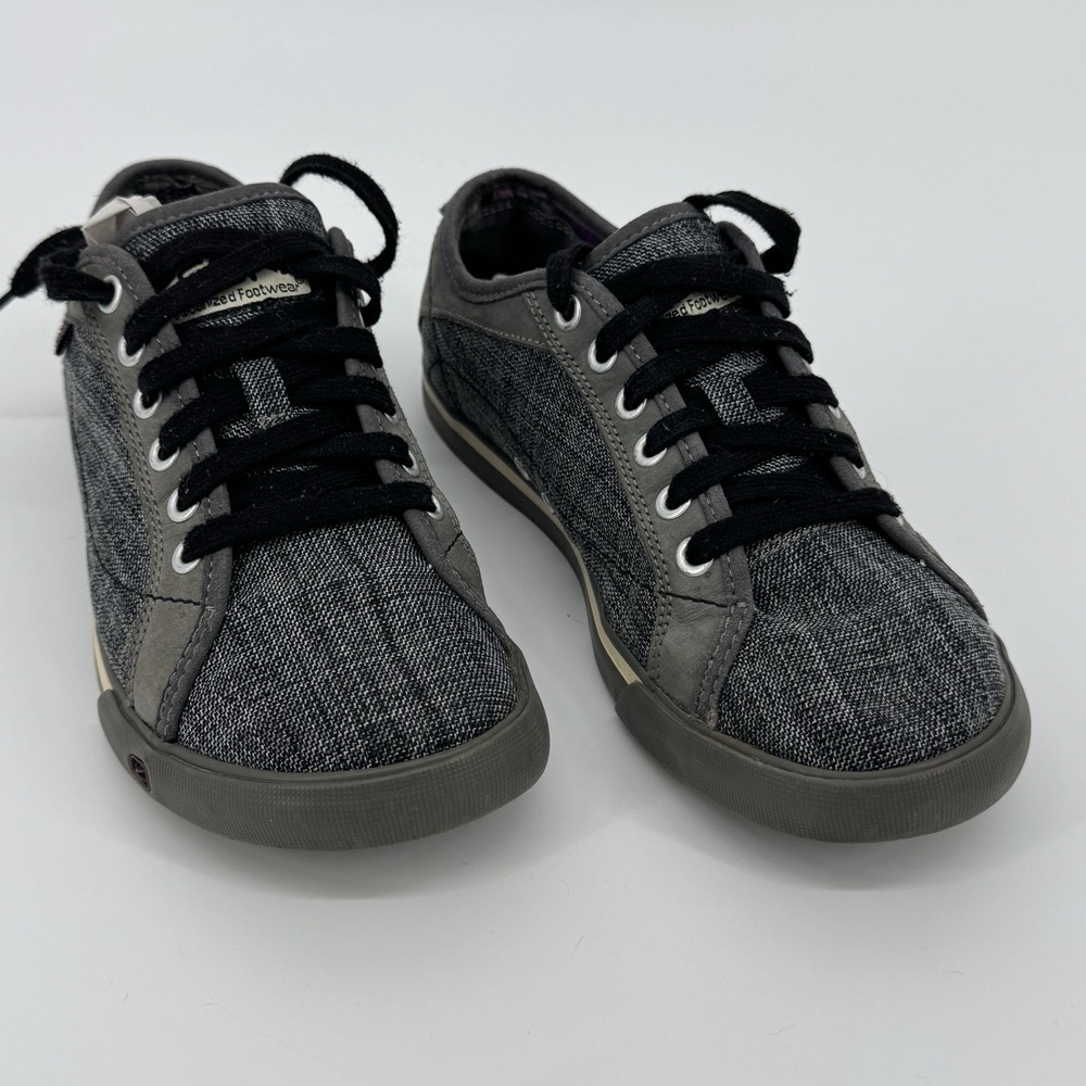 KEEN Arcata Sneakers Womens Size 8 Gray Denim Canvas Upper Lace Up Casual Travel - Picture 10 of 10